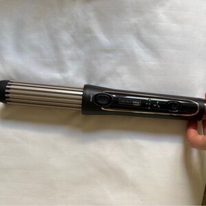 Conair infinitiPro cool air styler (straightener)